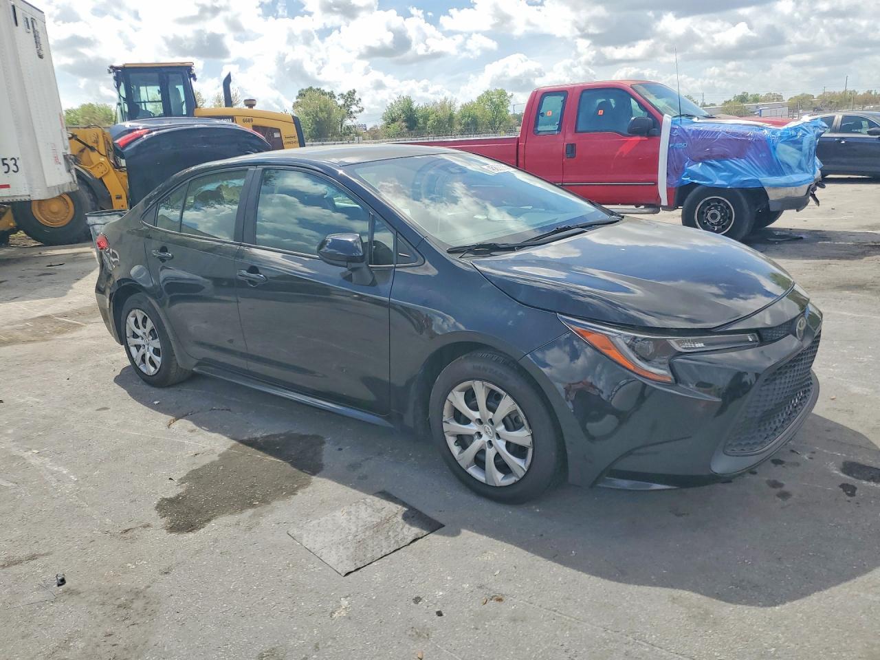 2021 Toyota Corolla Le - Image 4