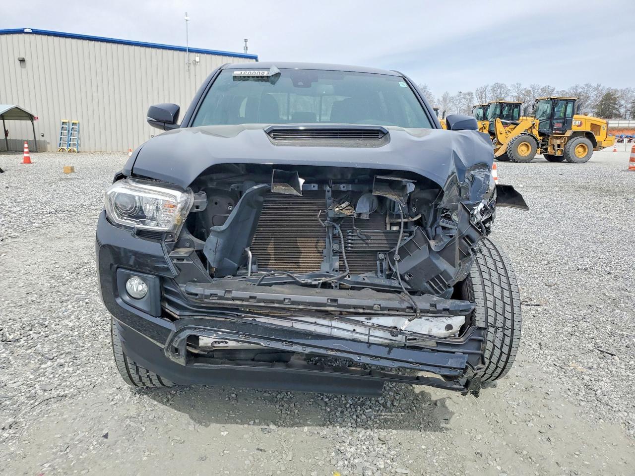 2019 Toyota Tacoma Trd Sport - Image 5