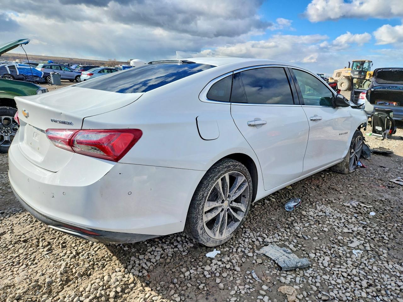 2021 Chevrolet Malibu Premier - Фото 3