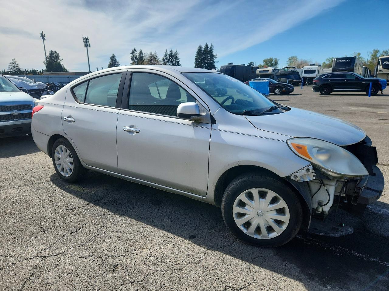 2013 Nissan Versa 1.6 S - Фото 4