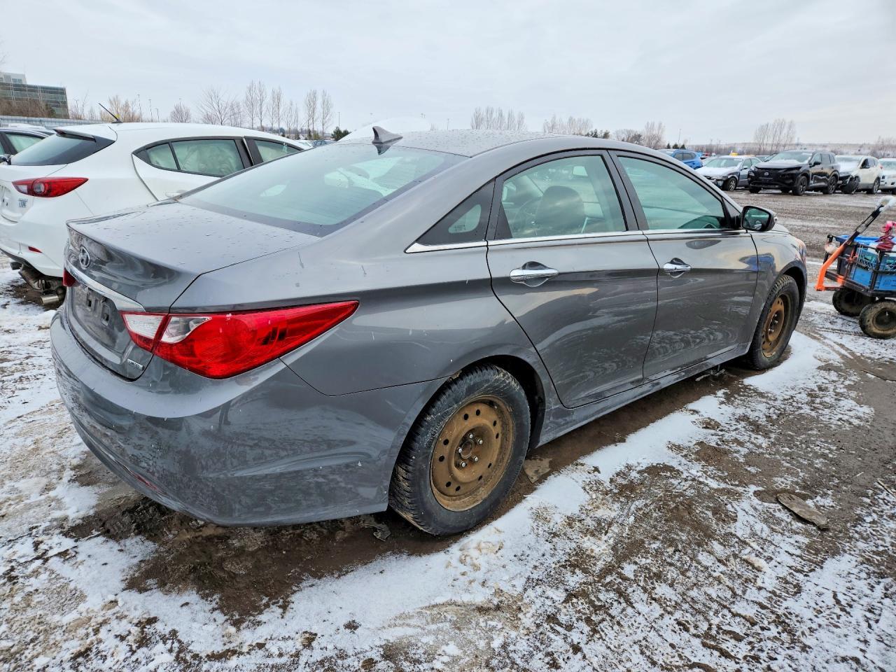 2013 Hyundai Sonata Se - Image 3