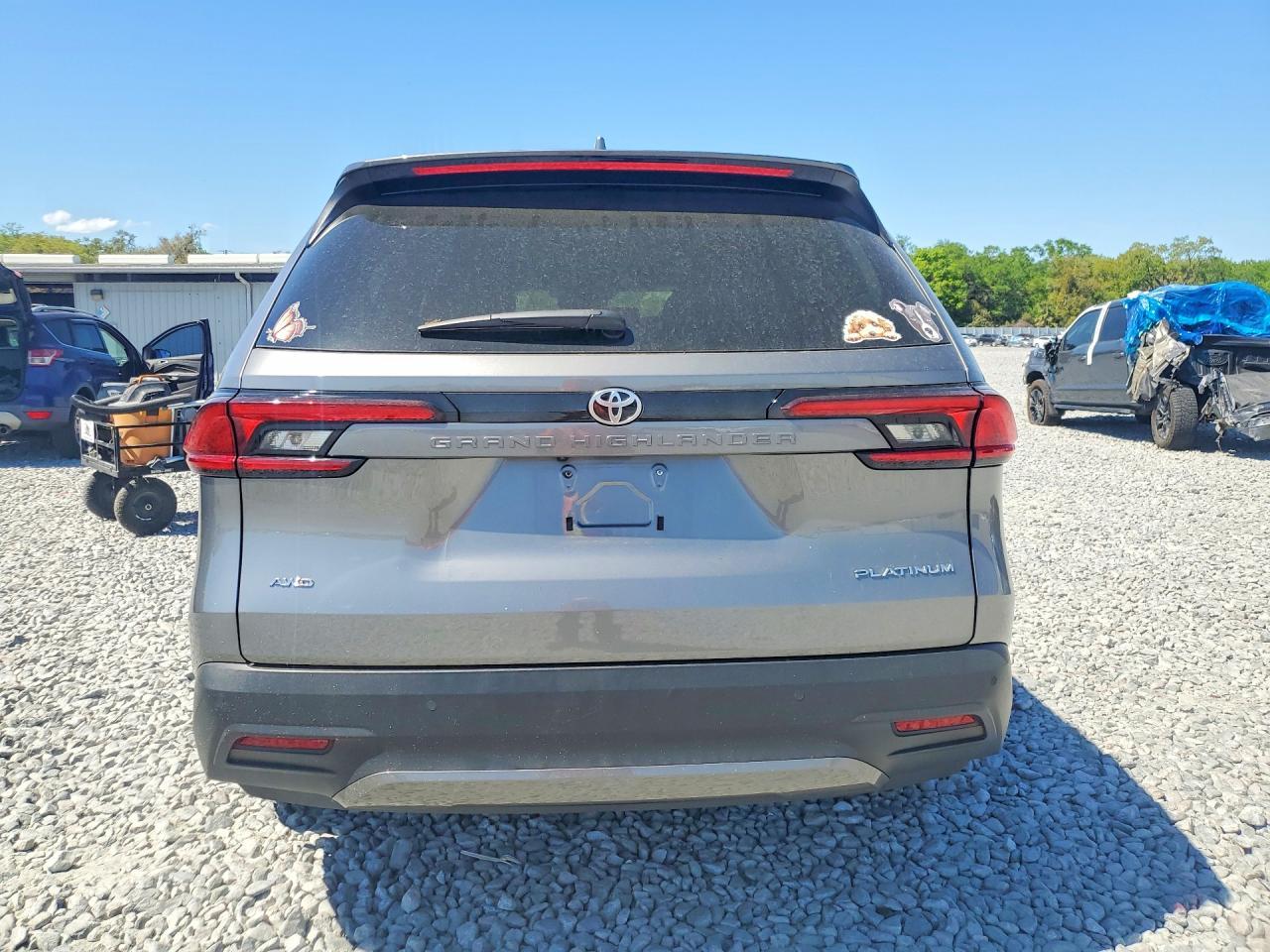 2025 Toyota Grand Highlander Platinum - Фото 6