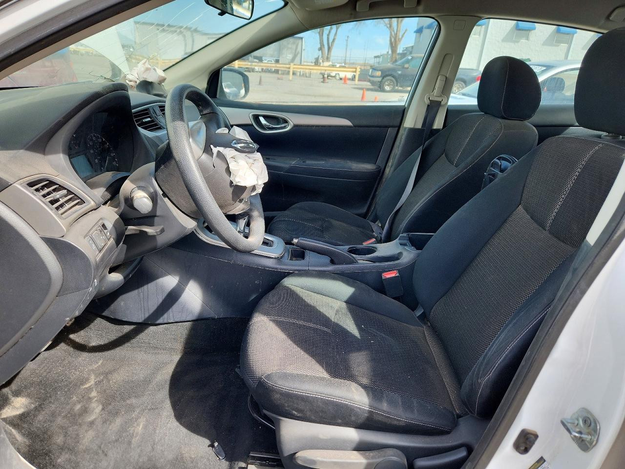 2014 Nissan Sentra S - Фото 7