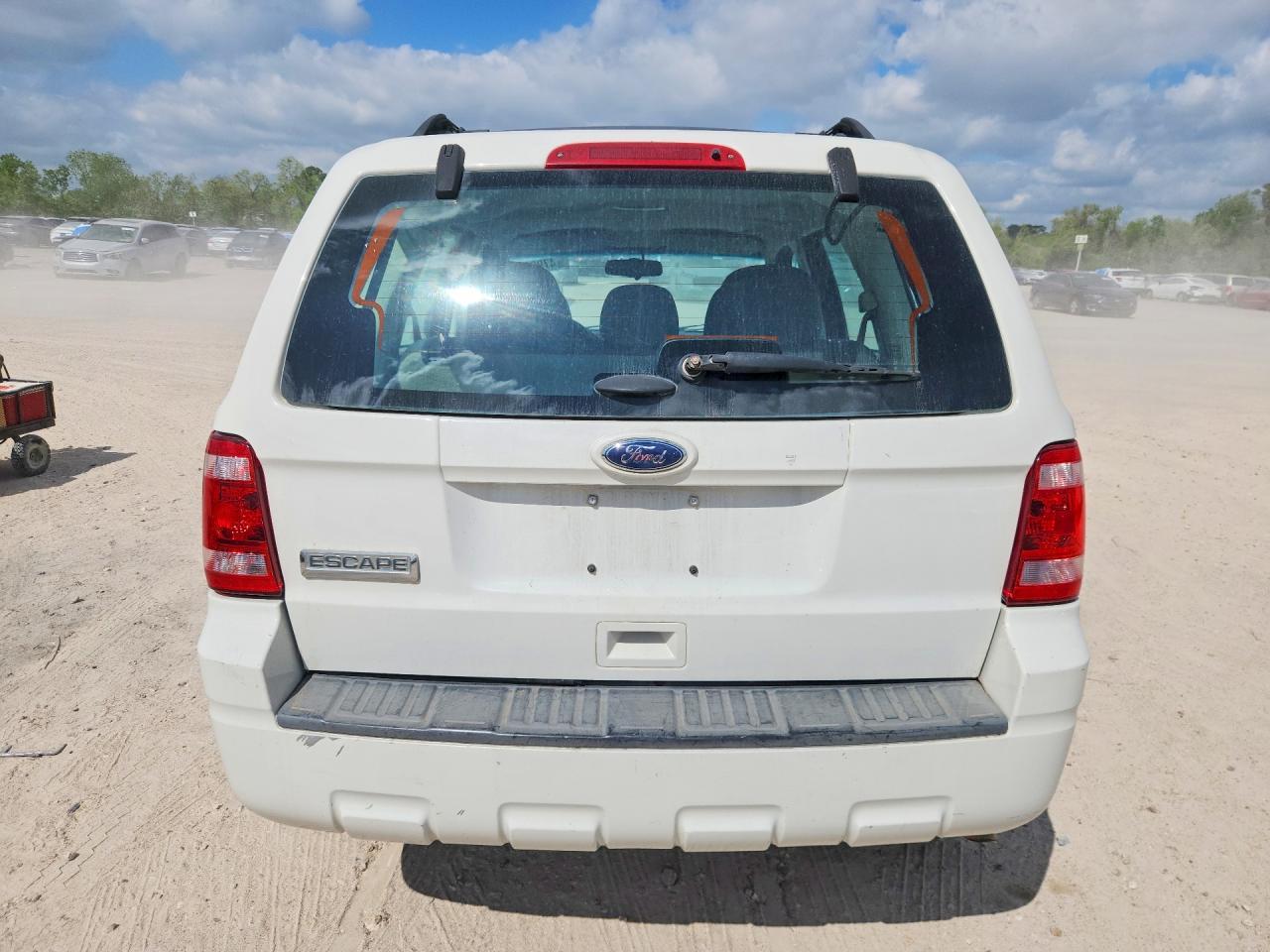 2012 Ford Escape Xls - Фото 6