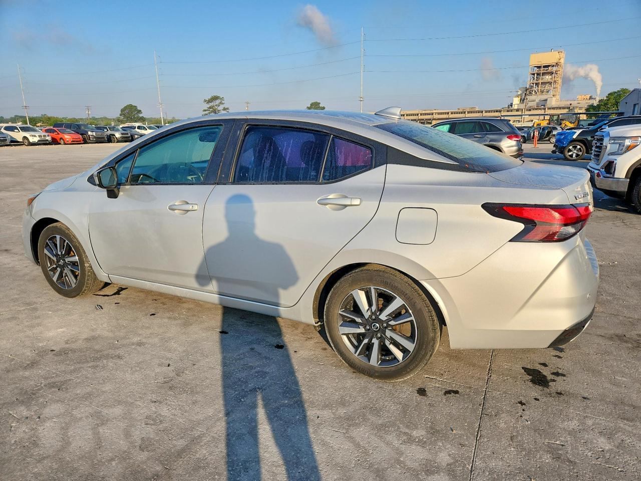 2021 Nissan Versa Sv - Image 2