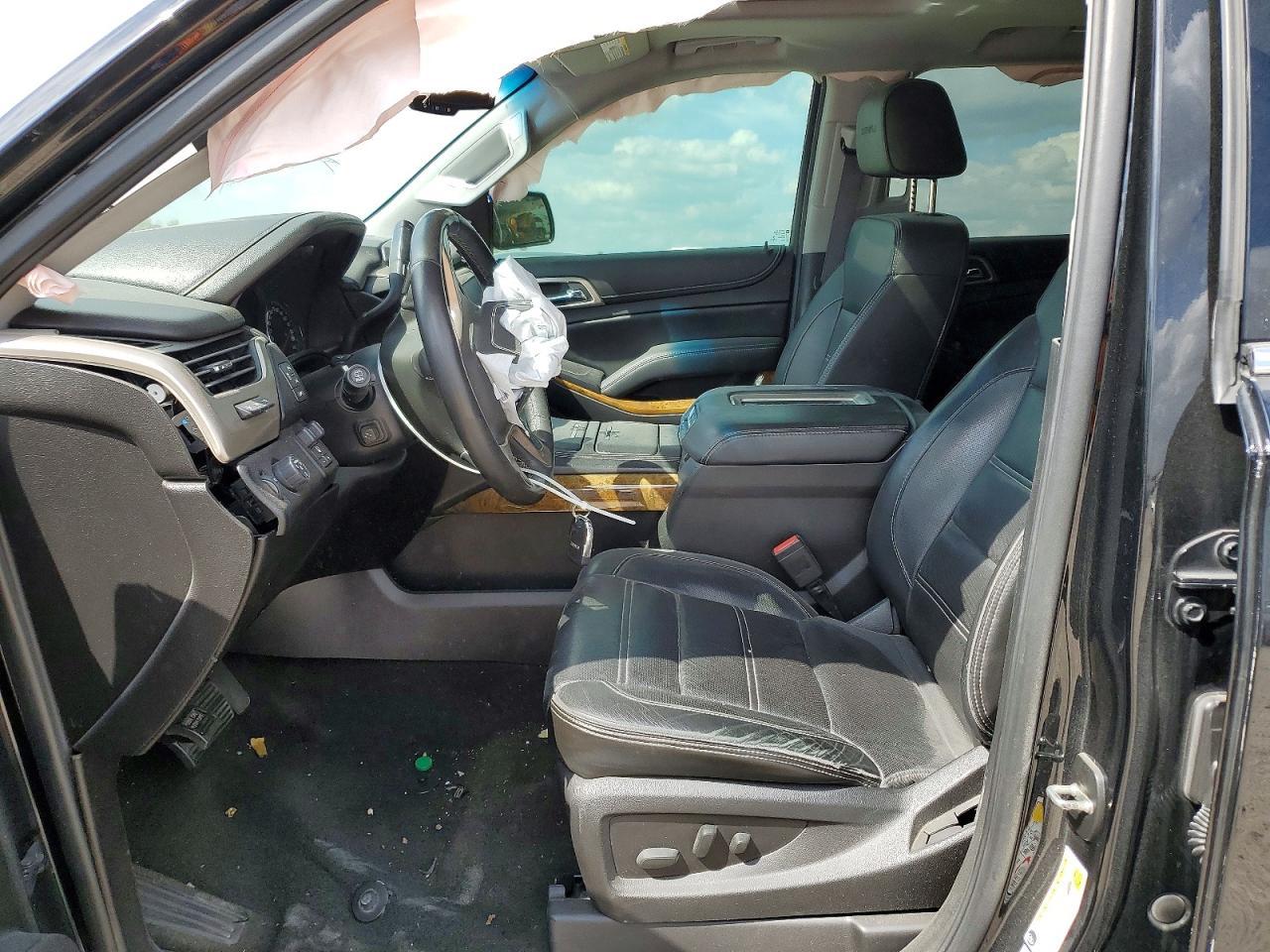 2017 GMC Yukon Denali - Фото 7