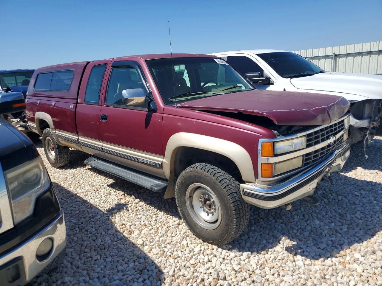 1993 Chevrolet Gmt-400 K2500 - Image 4