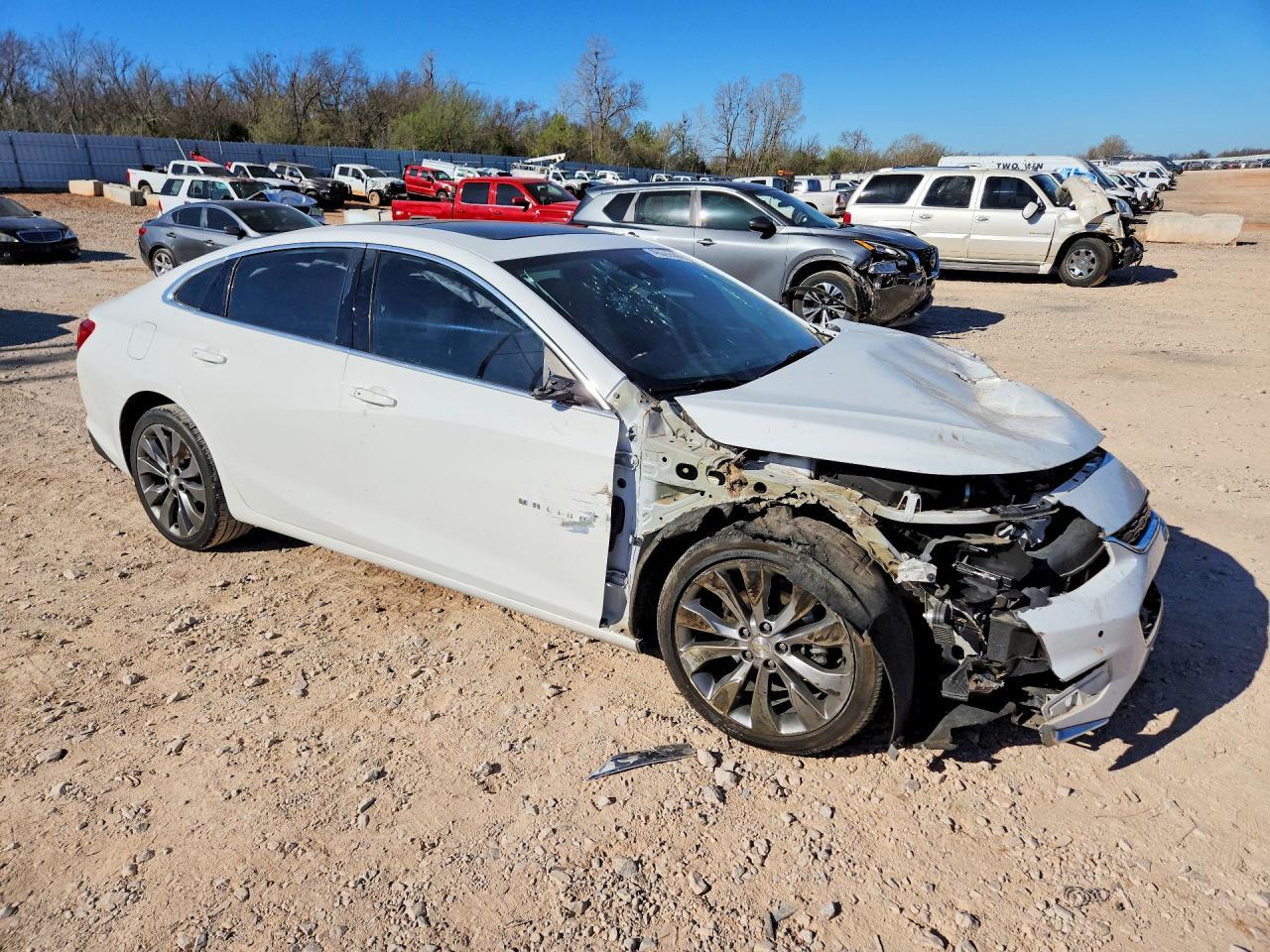 2016 Chevrolet Malibu Premier - Фото 4
