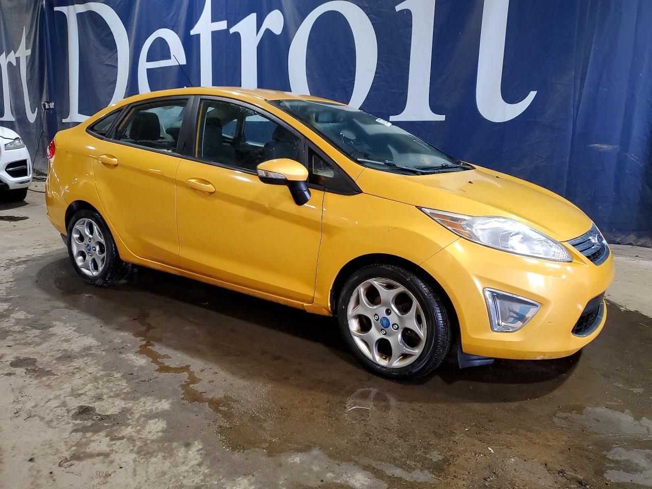 2012 Ford Fiesta Sel - Фото 4