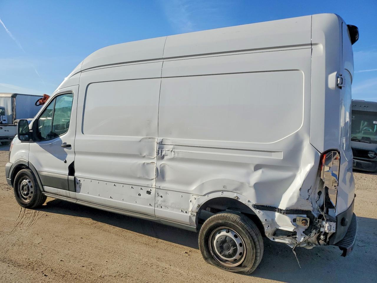 2022 Ford Transit T-250 Cargo ** Run & Drive * Prior Fleet ** - Фото 2