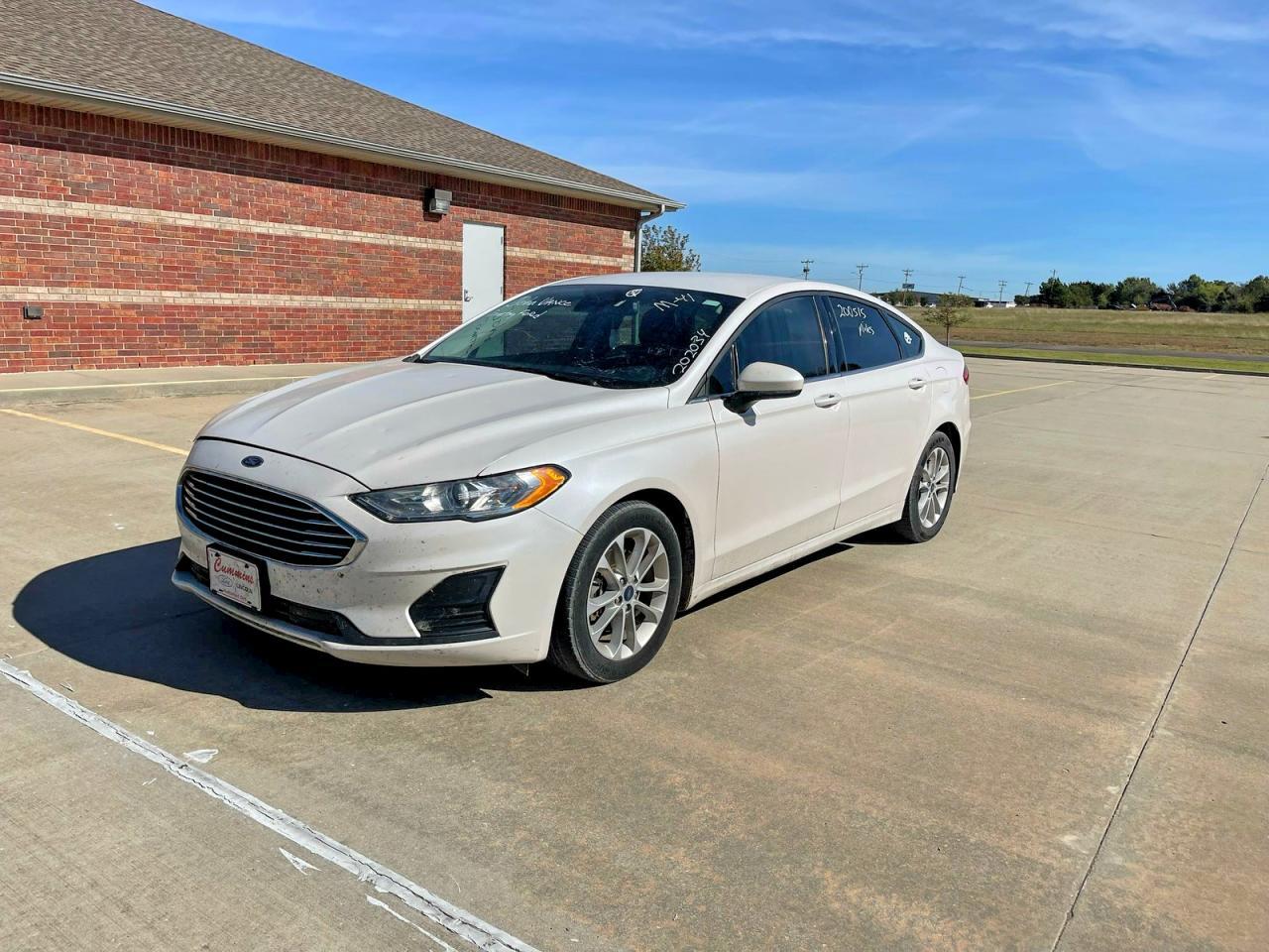 2020 Ford Fusion Se - Фото 2
