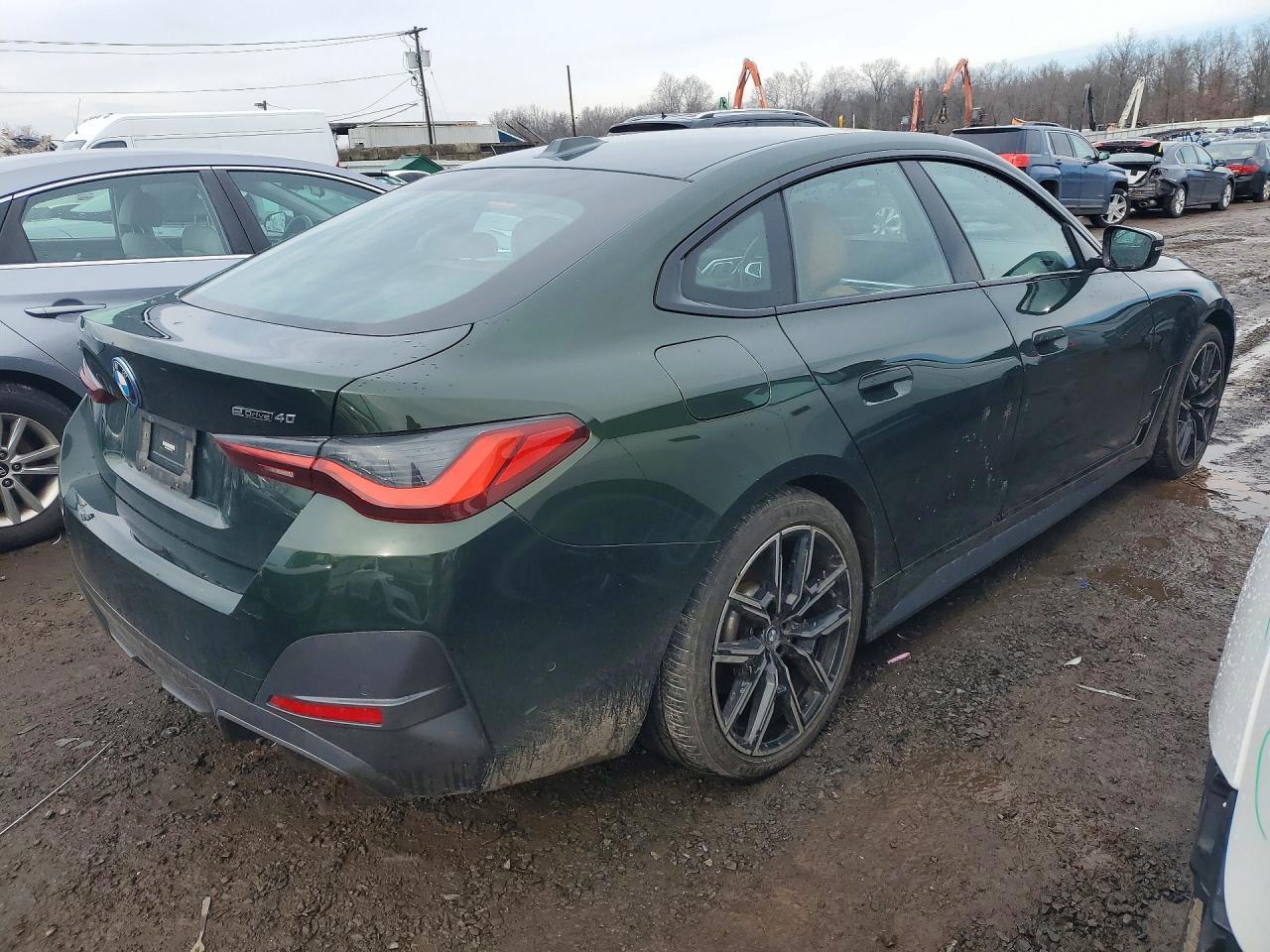 2022 BMW I4 Edrive 40 - Фото 3