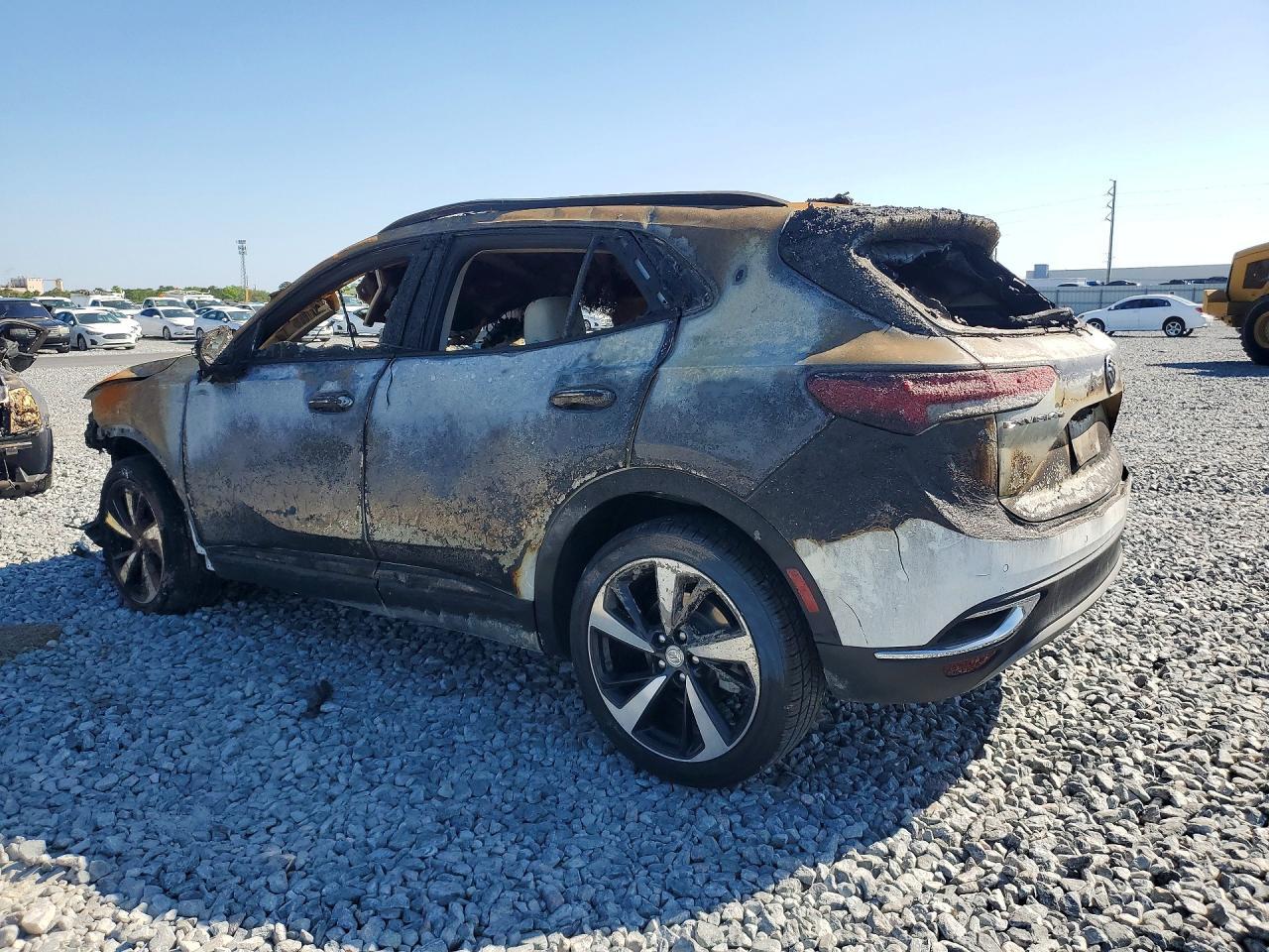 2021 Buick Envision Essence - Image 2