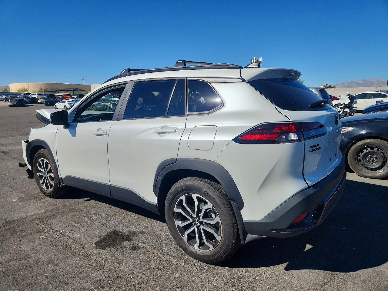 2026 Toyota Corolla Cross Hybrid Se - Фото 2