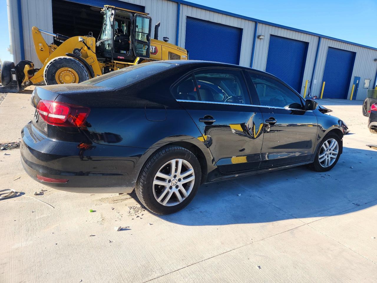2017 Volkswagen Jetta S - Фото 3