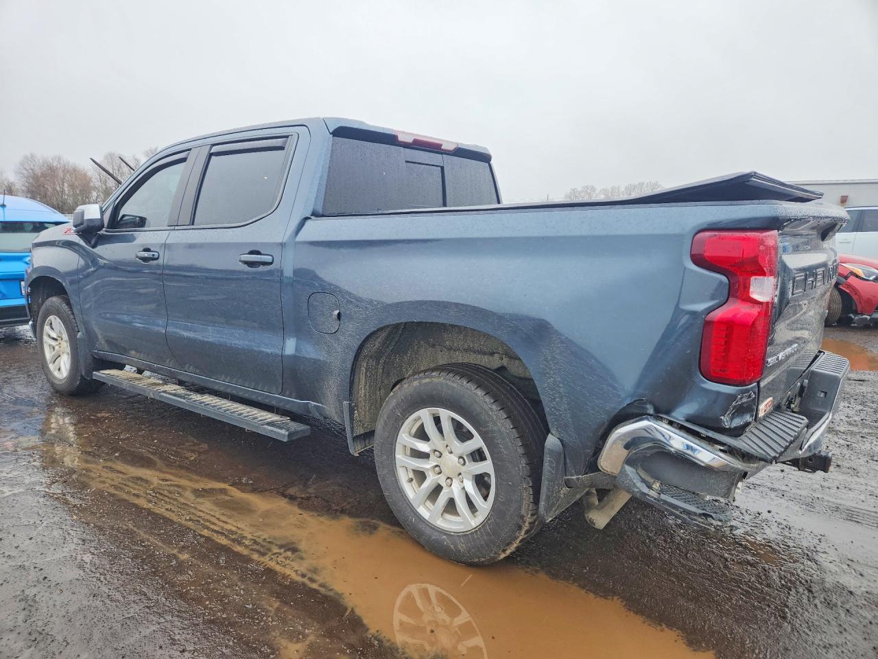 2020 Chevrolet Silverado K1500 Lt - Image 2