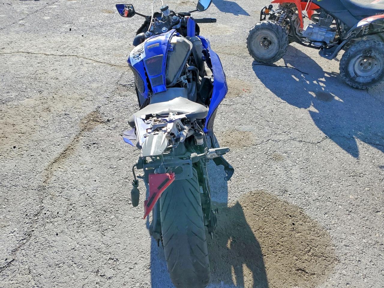 2023 Yamaha Yzfr7 - Image 6
