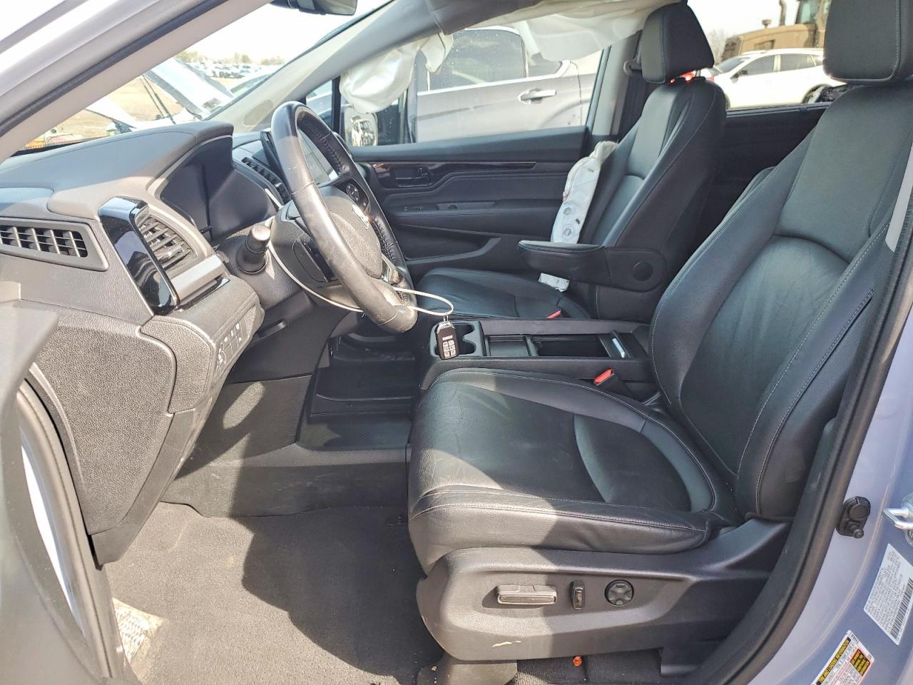 2023 Honda Odyssey Touring - Фото 7