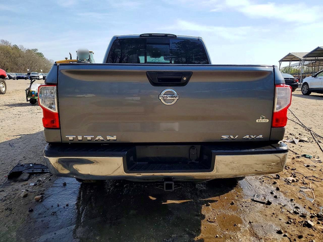 2017 Nissan Titan S - Image 6
