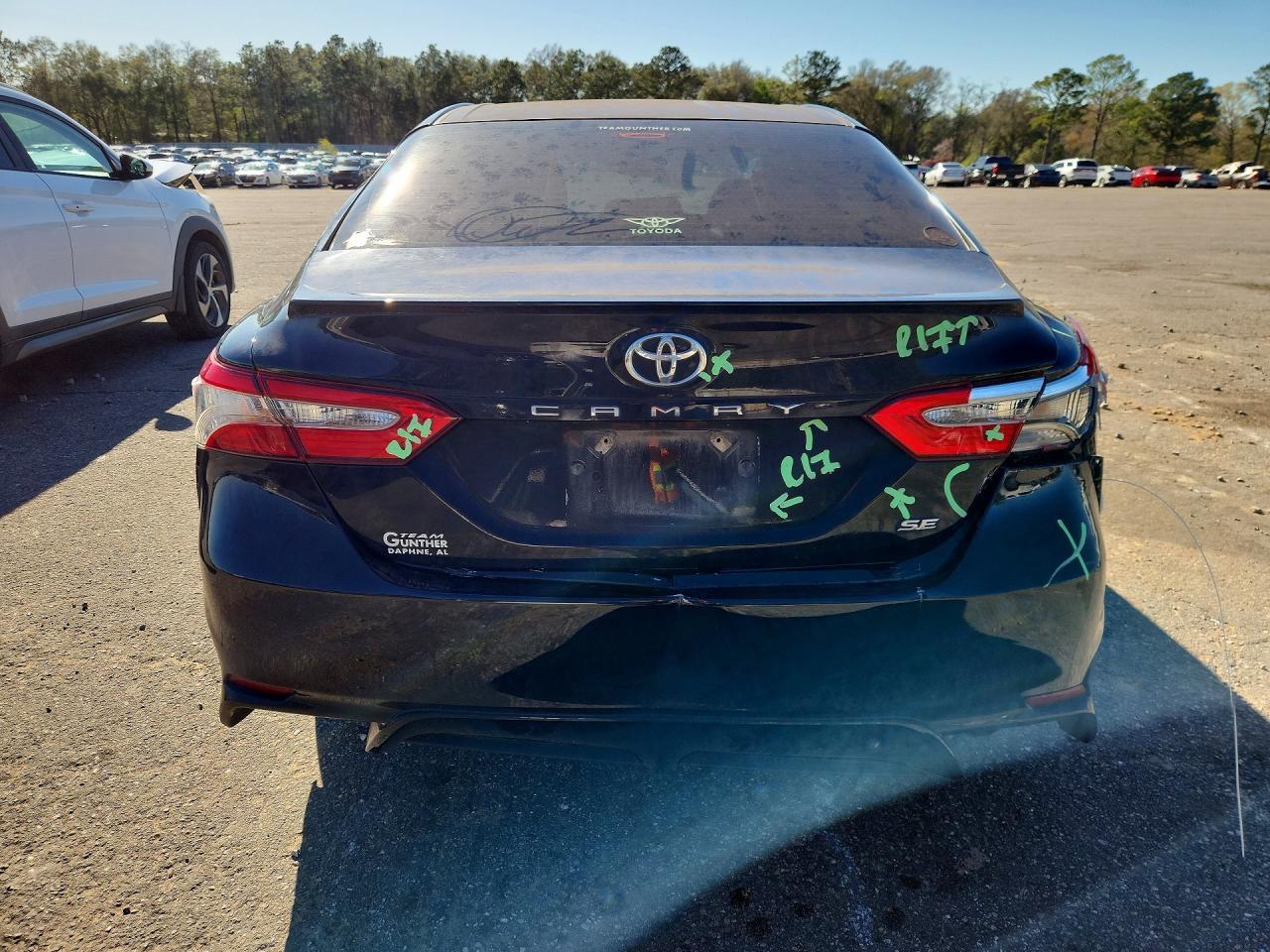 2018 Toyota Camry Se - Image 6