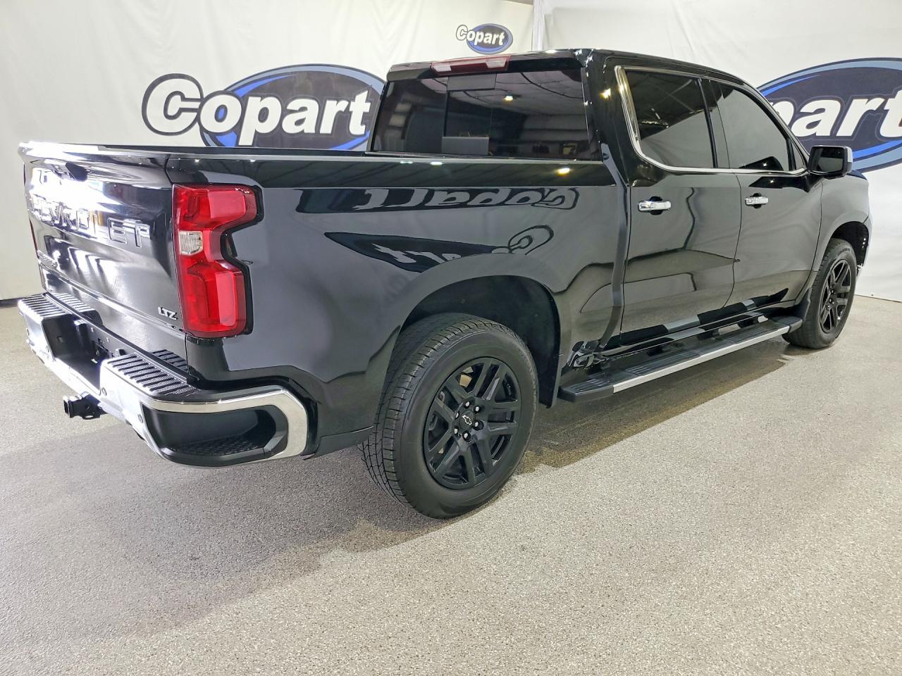 2023 Chevrolet Silverado K1500 Ltz - Фото 3