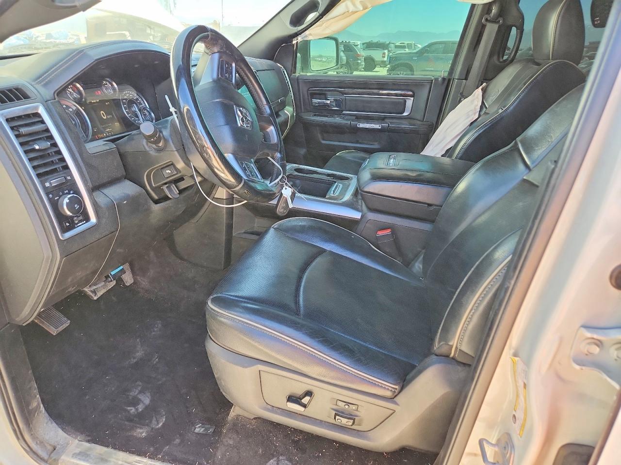 2018 Ram 2500 Longhorn - Image 7