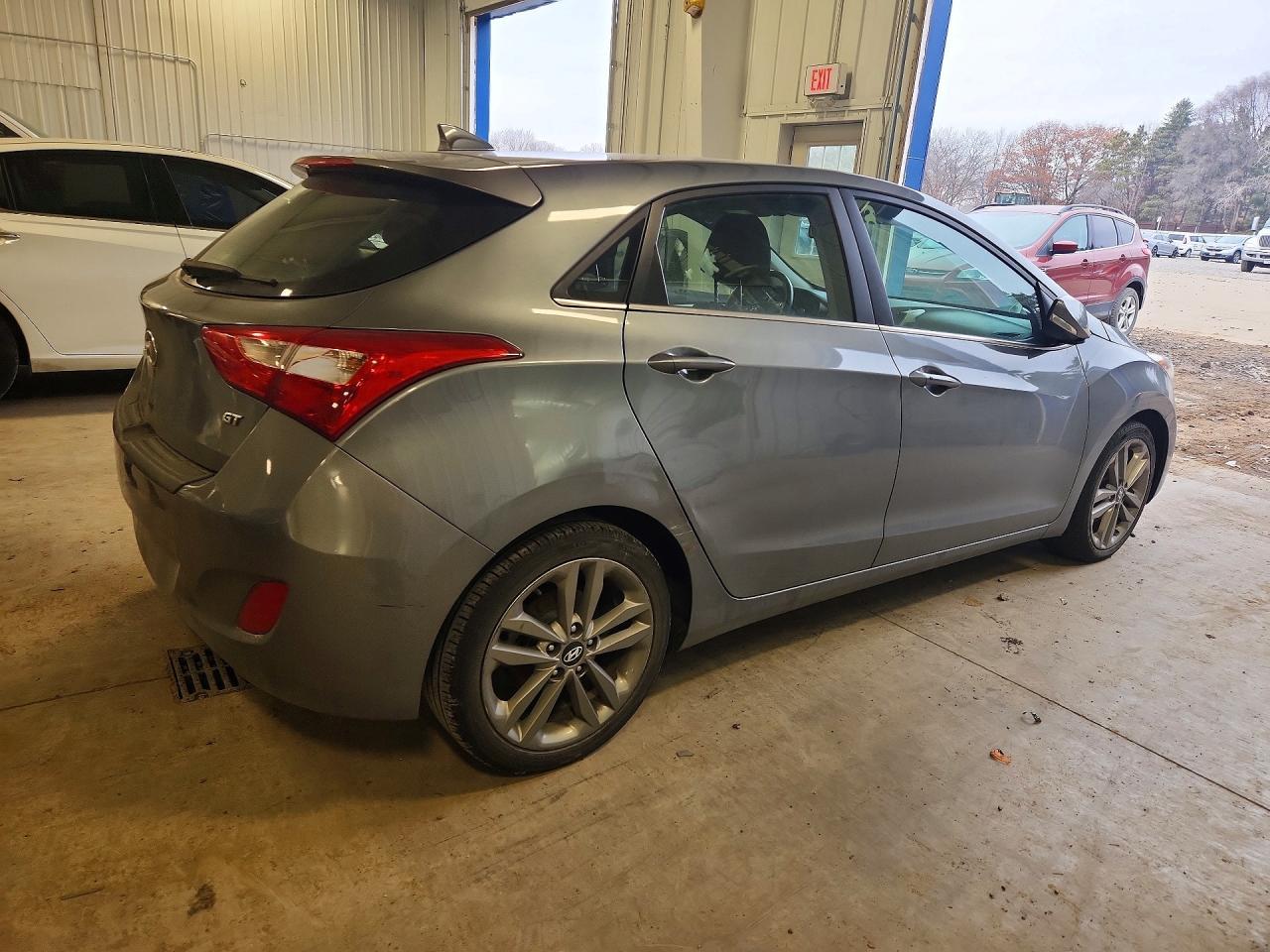 2016 Hyundai Elantra Gt Base - Фото 3