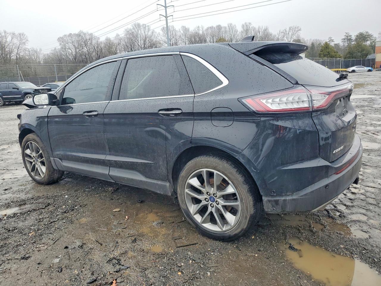 2016 Ford Edge Titanium - Фото 2