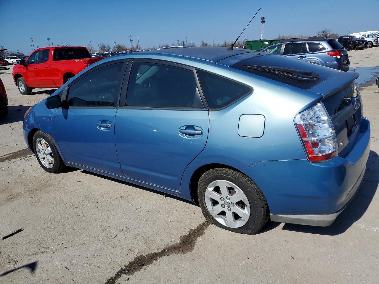 2008 Toyota Prius Base - Image 2