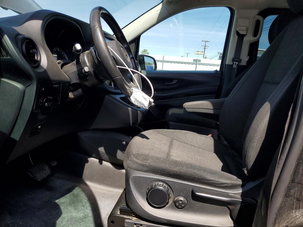 2019 Mercedes Benz Metris - Фото 7