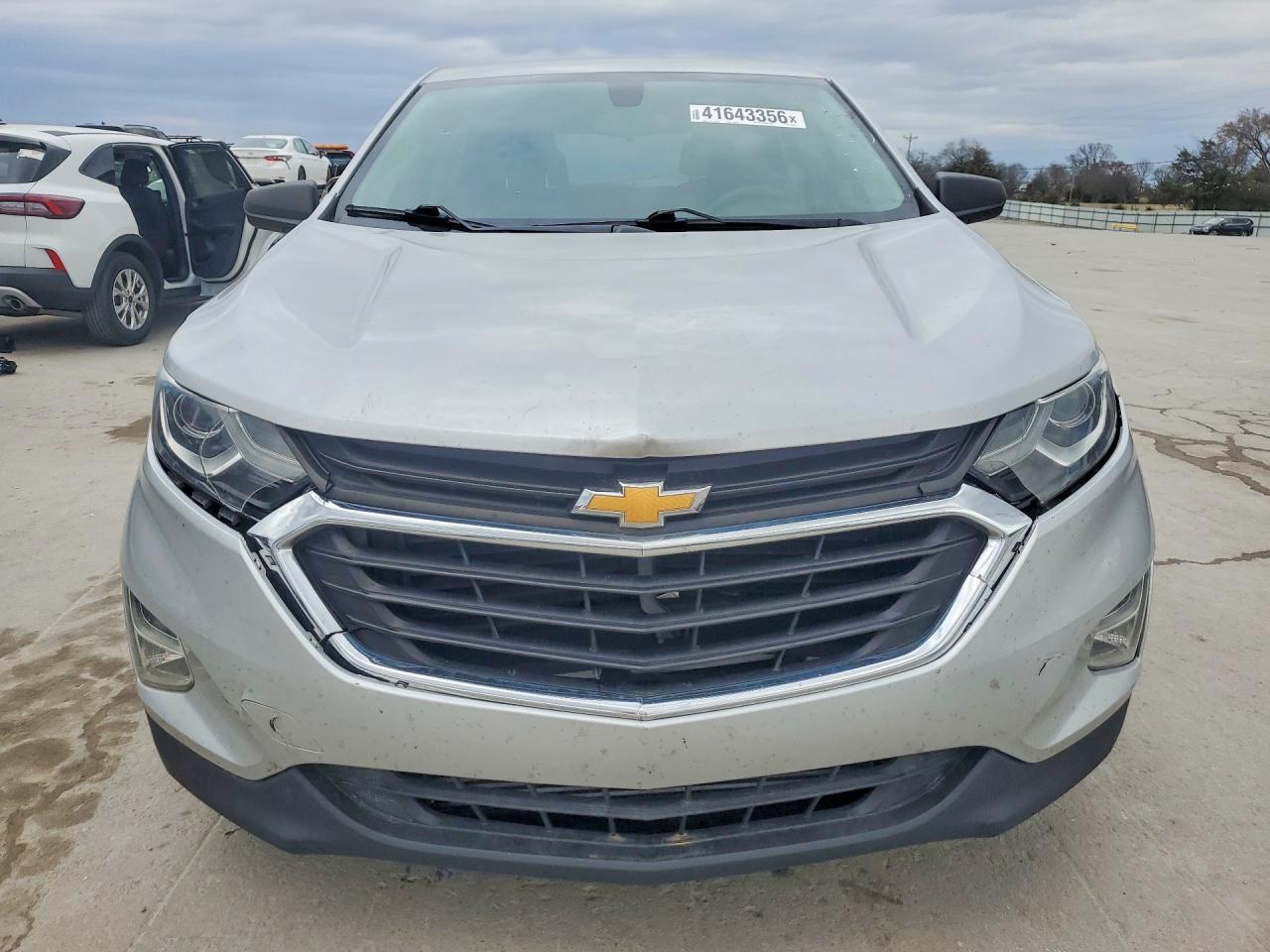 2018 Chevrolet Equinox Ls - Фото 5
