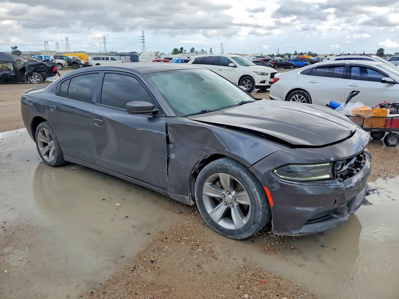 2015 Dodge Charger Se - Image 4