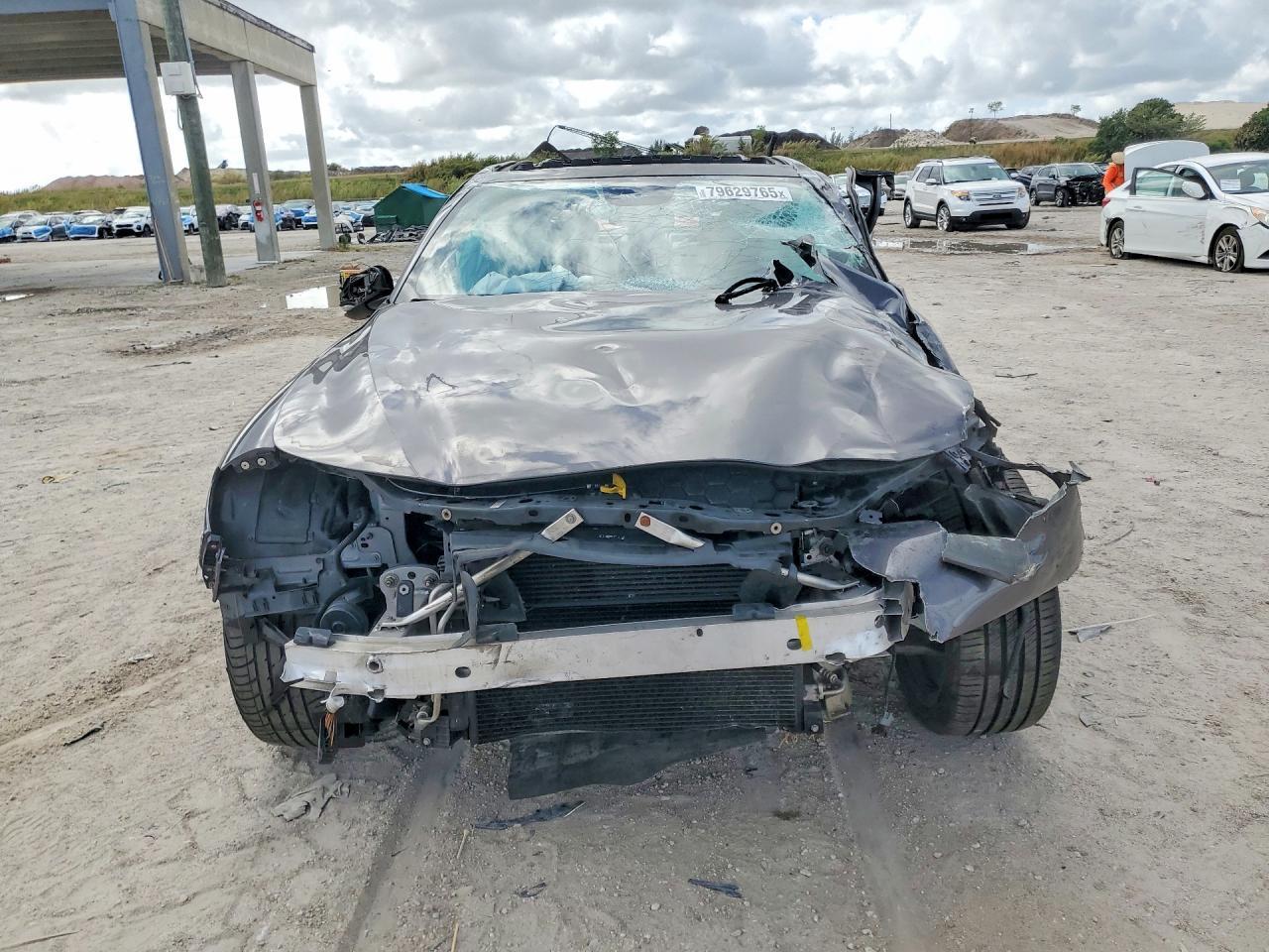 2017 Alfa Romeo Giulia Ti - Фото 5