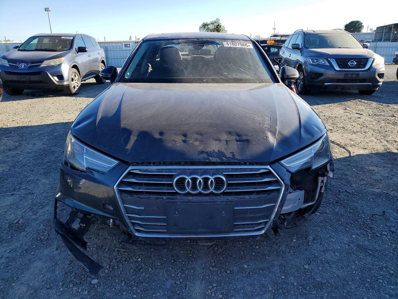 2018 Audi A4 Premium - Фото 5