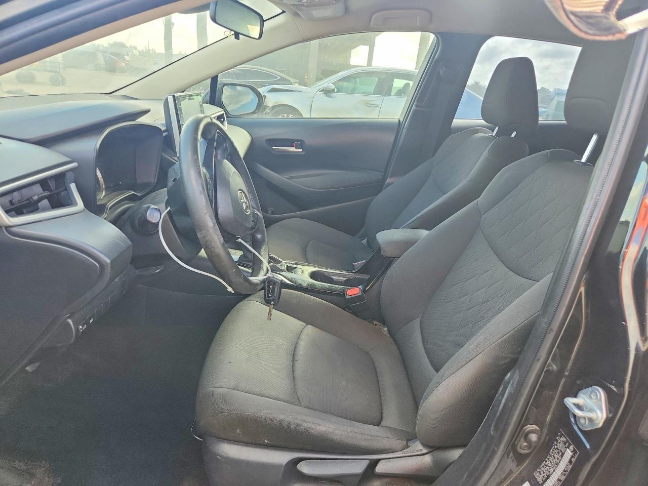 2020 Toyota Corolla Le - Image 7