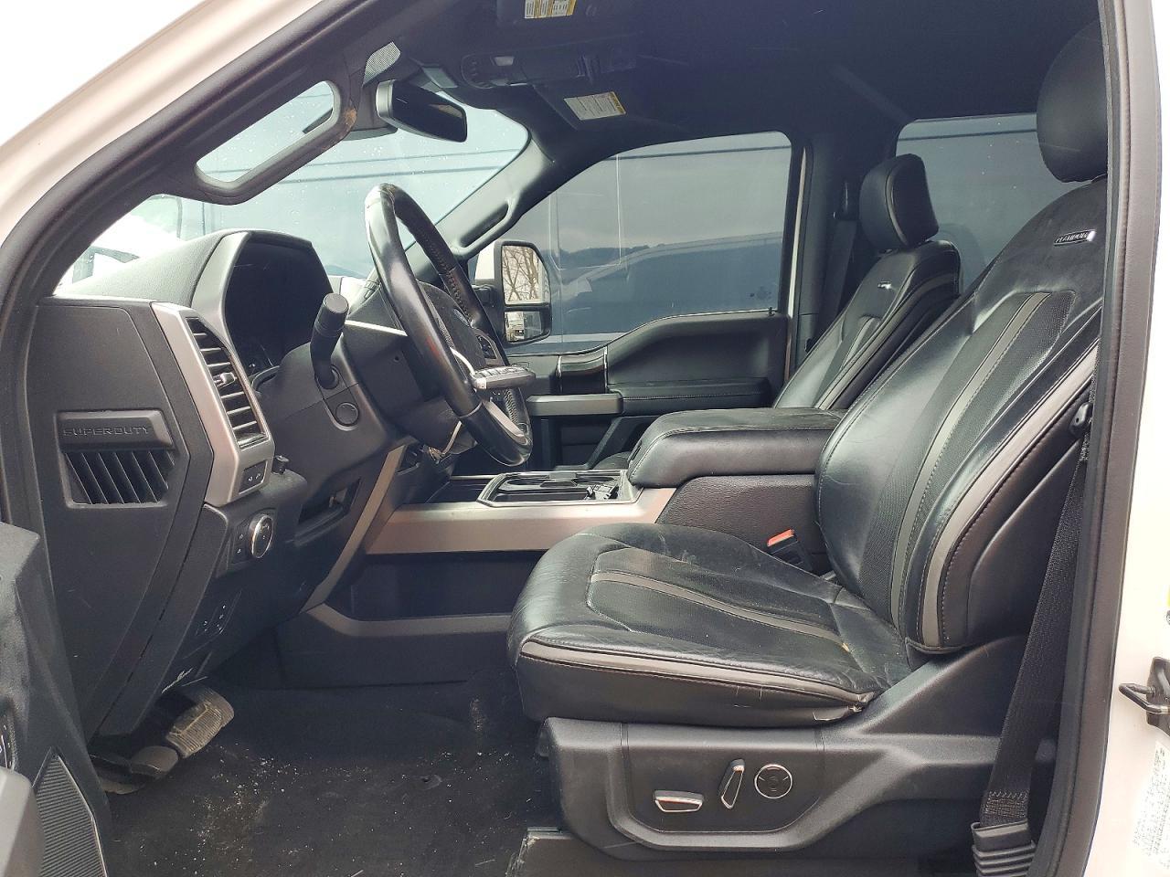 2019 Ford F350 Super Duty - Фото 7