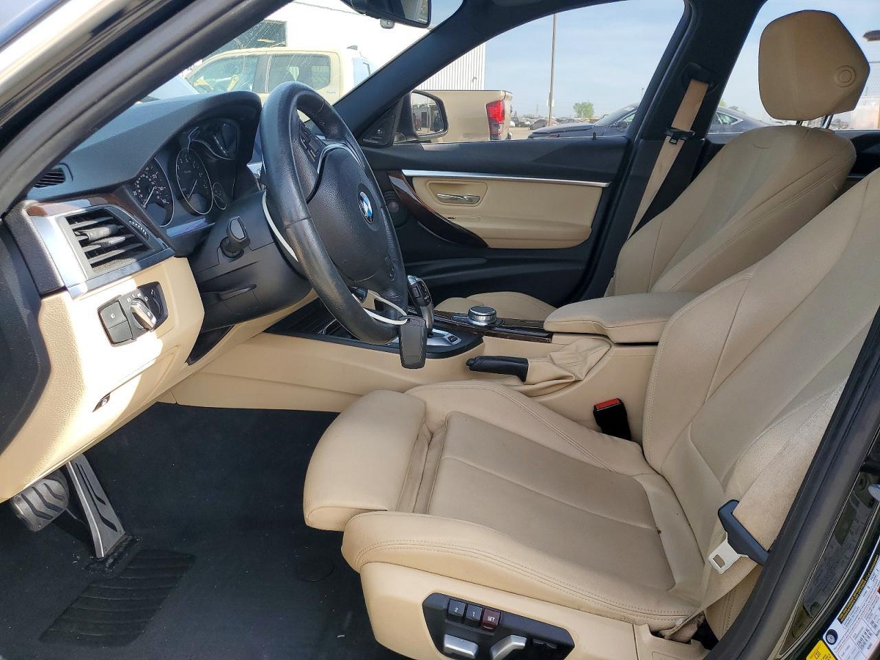 2017 BMW 330E - Фото 7