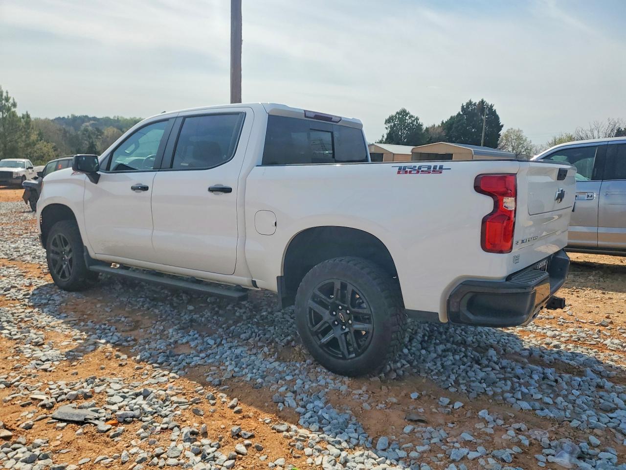 2024 Chevrolet Silverado K1500 Lt Trail Boss - Фото 2