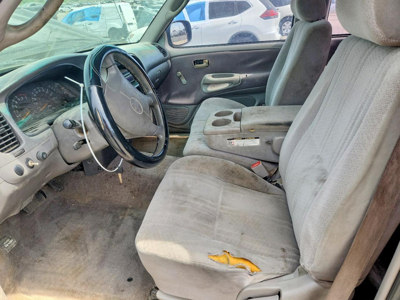 2000 Toyota Tundra Sr5 - Image 7