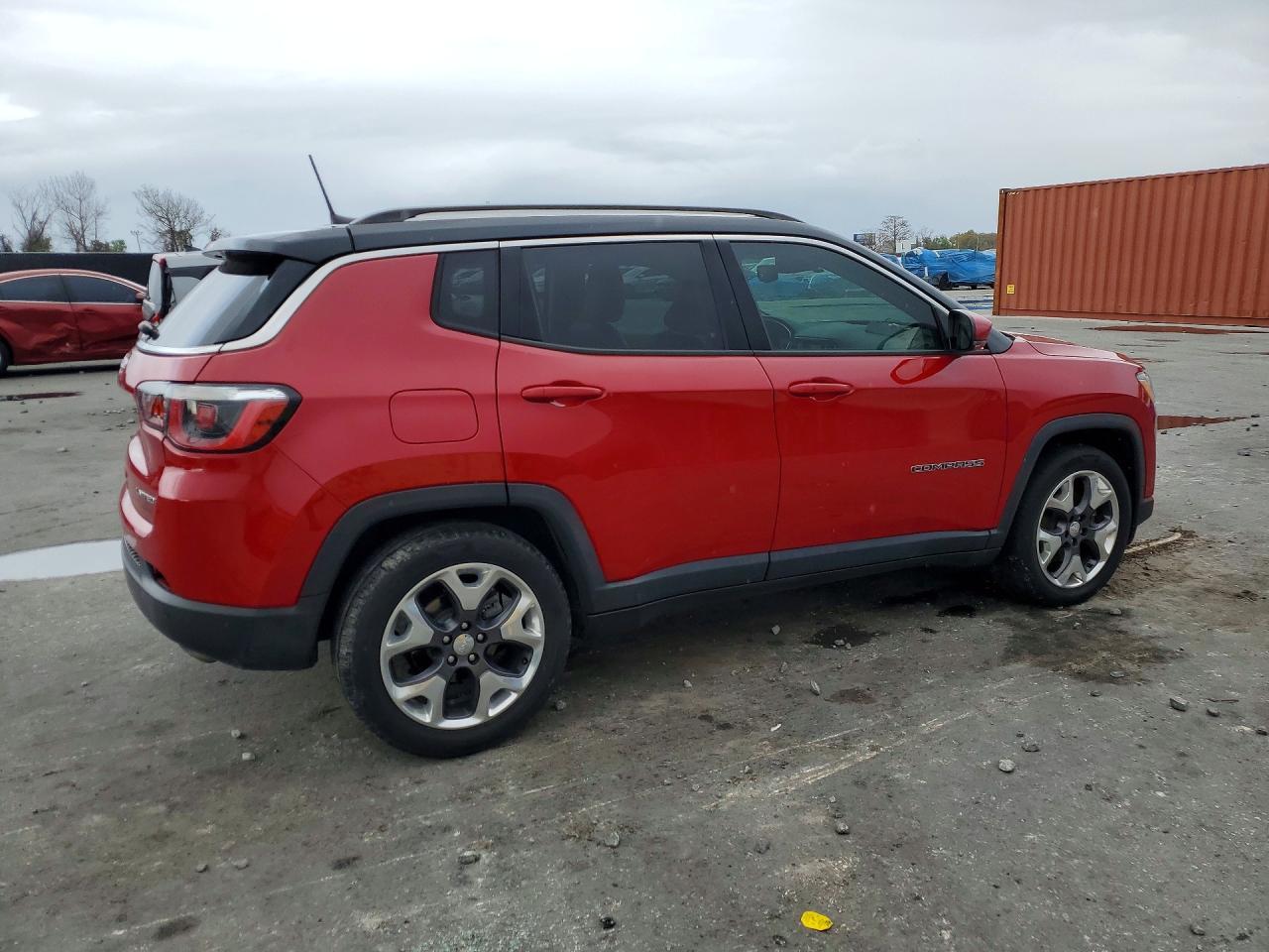 2019 Jeep Compass - Image 3