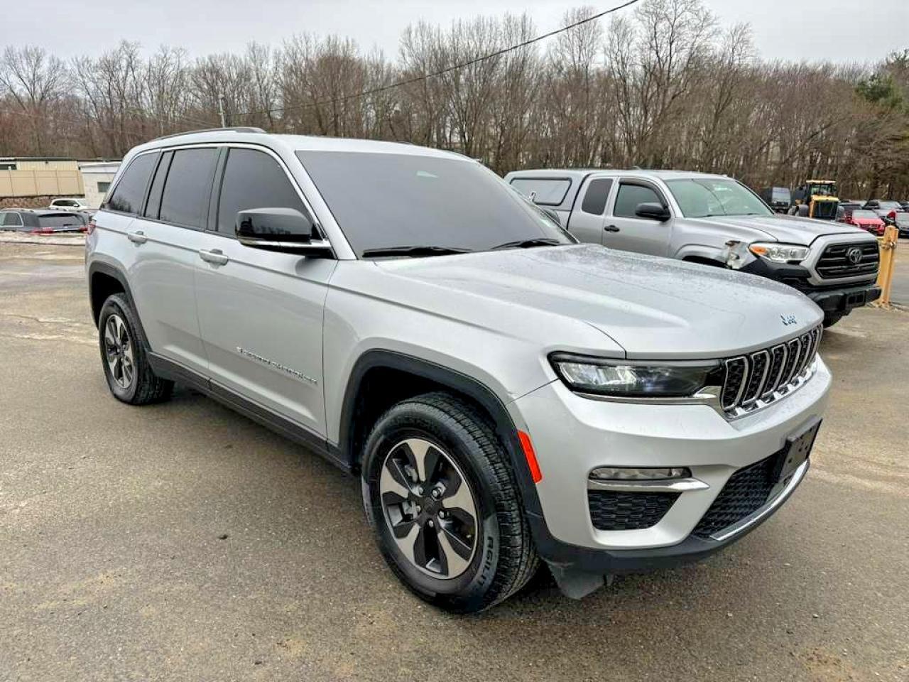 2023 Jeep Grand Cherokee Limited 4Xe - Image 4
