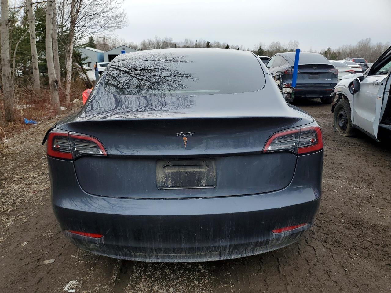 2023 Tesla Model 3 - Image 6
