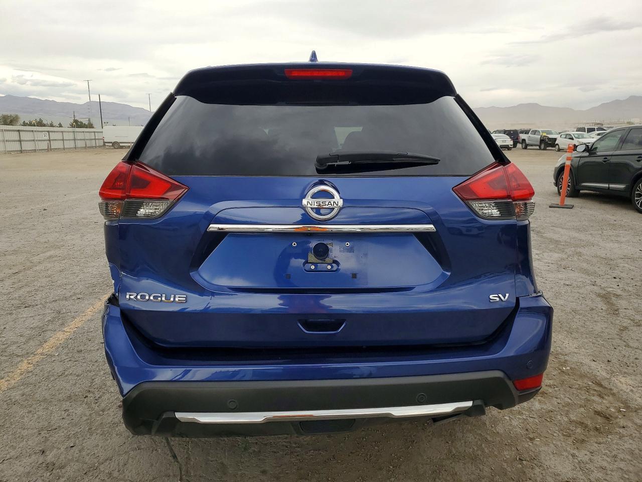 2020 Nissan Rogue Sv - Фото 6