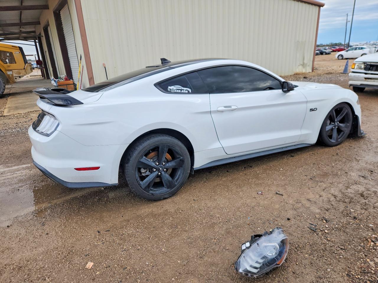 2022 Ford Mustang Gt - Фото 3