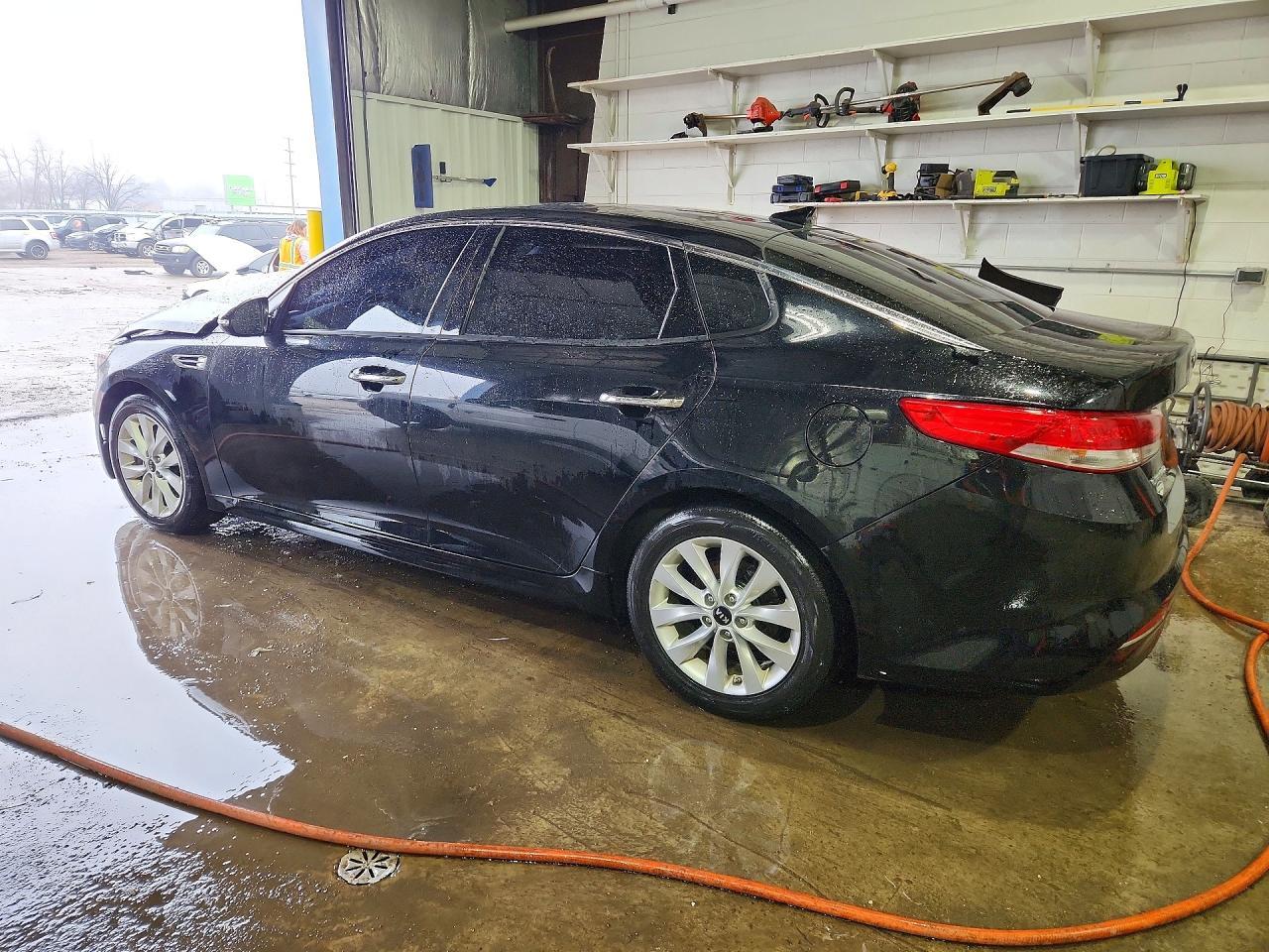 2018 Kia Optima Ex - Фото 2