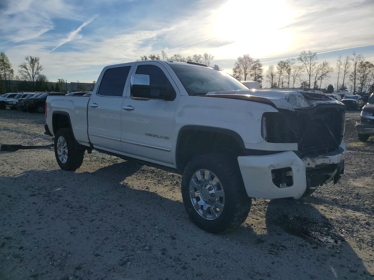 2018 GMC Sierra K2500 Denali - Фото 4