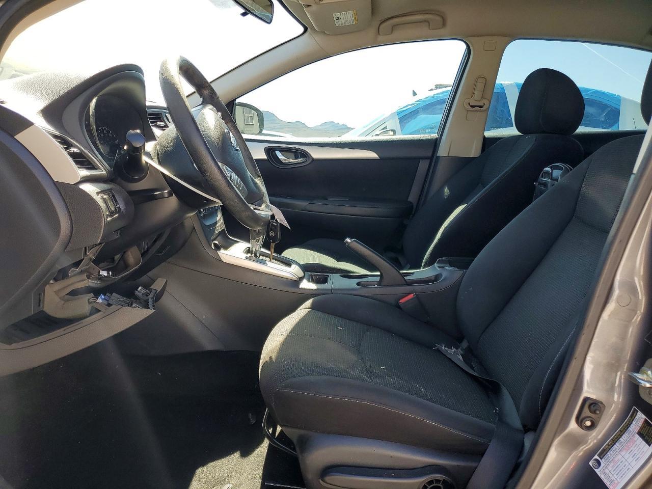 2017 Nissan Sentra S - Фото 7