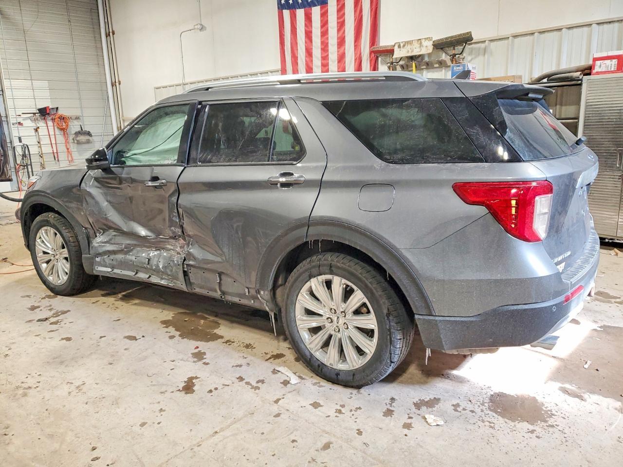 2021 Ford Explorer Limited - Фото 2