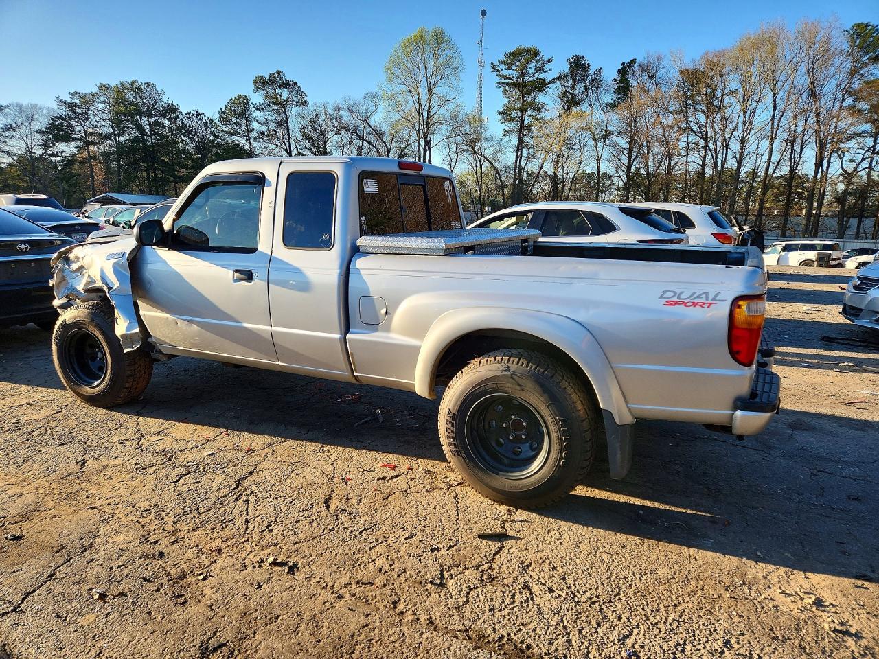 2004 Mazda B3000 Cab Plus - Фото 2