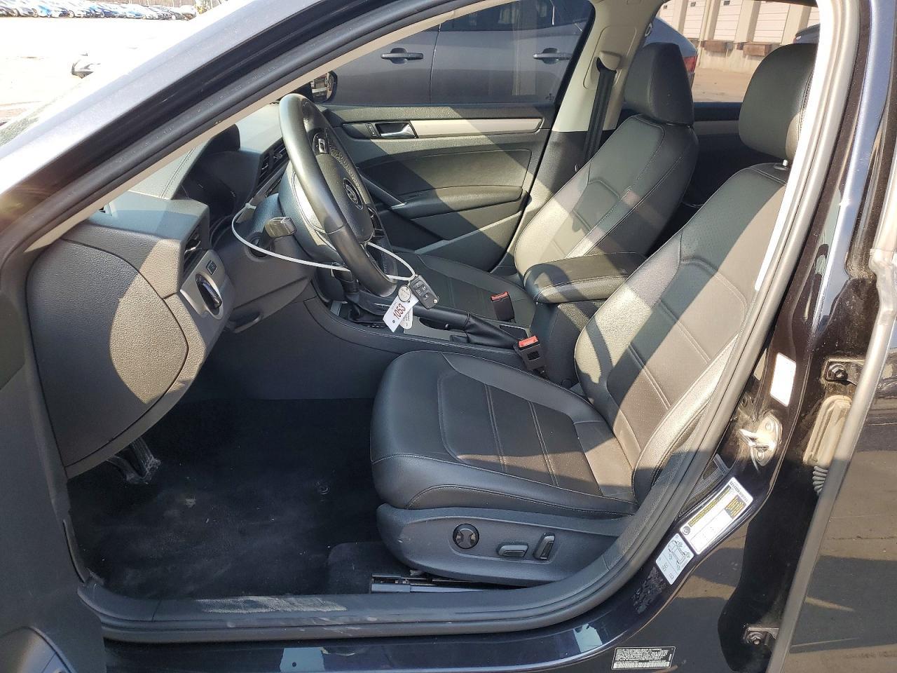 2021 Volkswagen Passat Se - Image 7